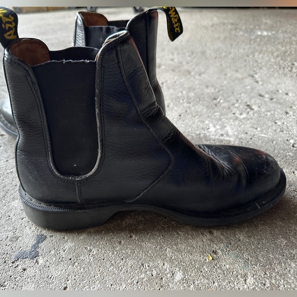Dr. Martens Victor Black Leather Chelsea Boots Size 8 - Picture 3 of 10